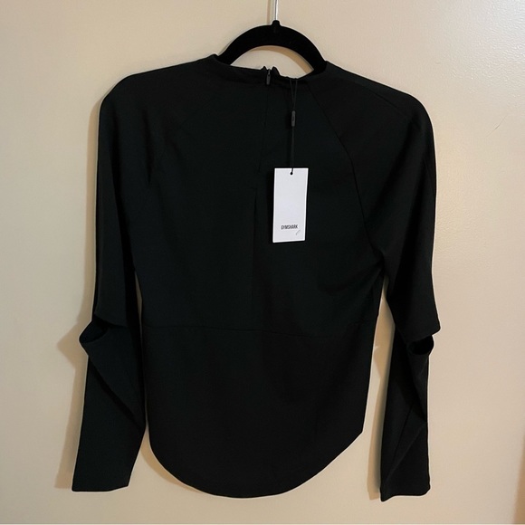 Gymshark VENTURE LONG SLEEVE TOP - BLACK, size XS - Picture 7 of 15